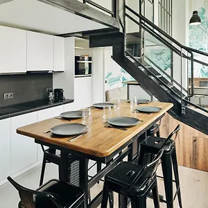 https://make-my-day-61-rue-sully.hotels-rhonealpes.com