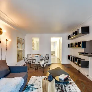 Sweett - Etienne Marcel Apartment